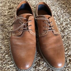 Men’s dress shoes